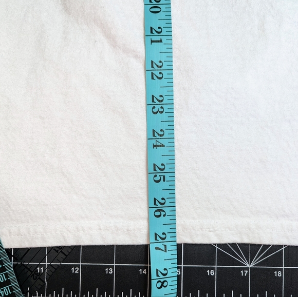 The Band Perry 👢 Tee - Picture 7 of 10